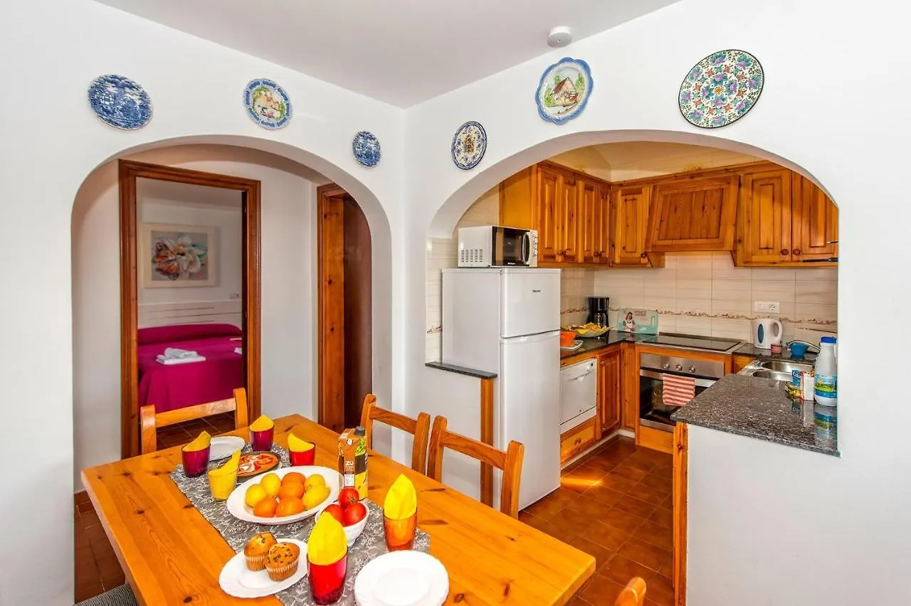 Villa Villino by Villa Plus Cala'N Blanes  Spagna